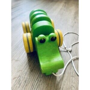 Vtg Plan Toys Wooden Dancing Alligator Crocodile Pull Walking Toy Retro